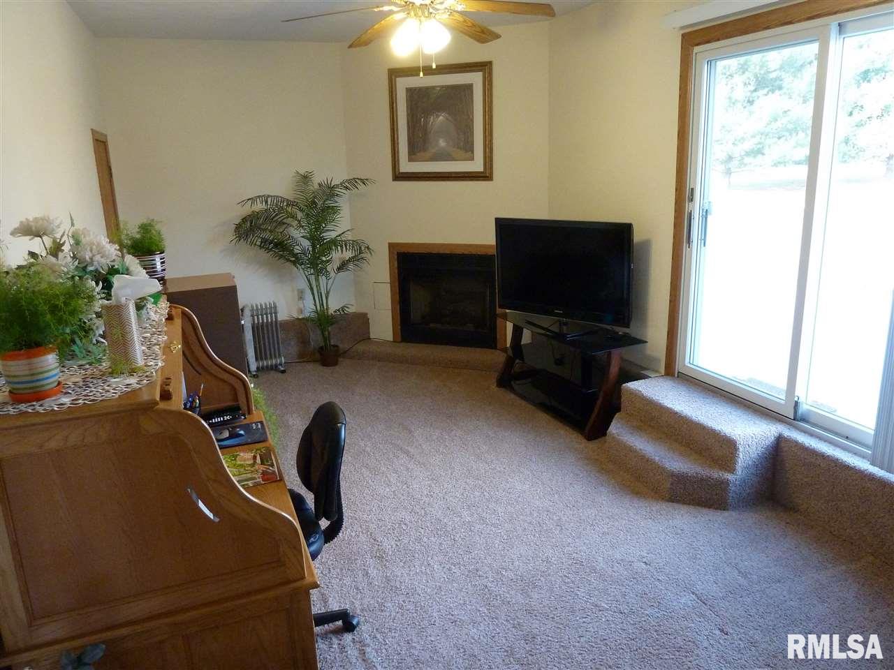 7801 West Lancaster Road Peoria, IL 61607 - Photo 12 of 32