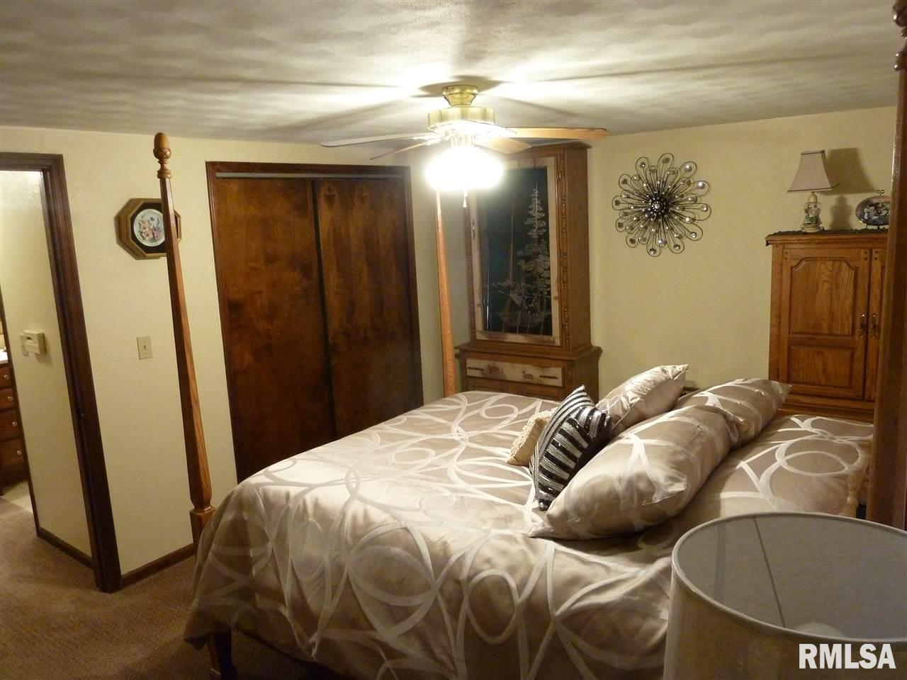7801 West Lancaster Road Peoria, IL 61607 - Photo 15 of 32