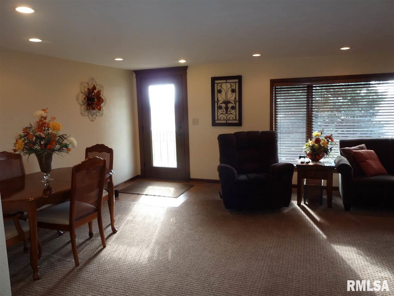 7801 West Lancaster Road Peoria, IL 61607 - Photo 5 of 32