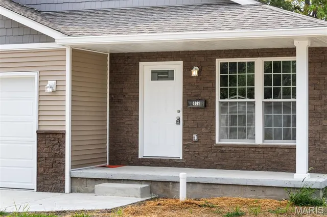 $252,450 | 402 East McAllister Street, Lebanon, IL 62254