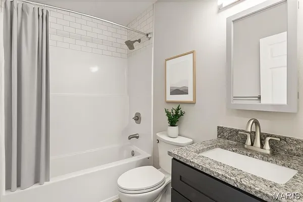 $227,750 | 402 East McAllister Street, Lebanon, IL 62254