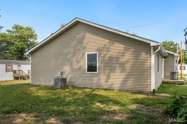 $227,750 | 402 East McAllister Street, Lebanon, IL 62254