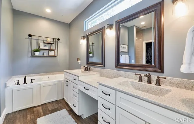 $1,289,500 | 14 Callaway Ridge Court, Defiance, MO 63341