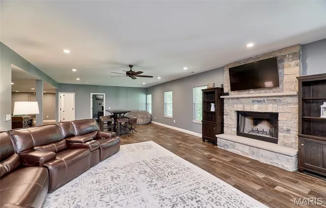 $1,289,500 | 14 Callaway Ridge Court, Defiance, MO 63341