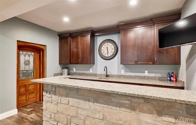 $1,289,500 | 14 Callaway Ridge Court, Defiance, MO 63341