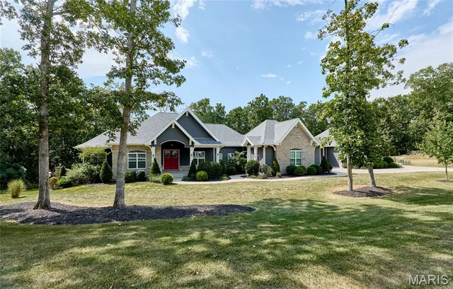 $1,289,500 | 14 Callaway Ridge Court, Defiance, MO 63341