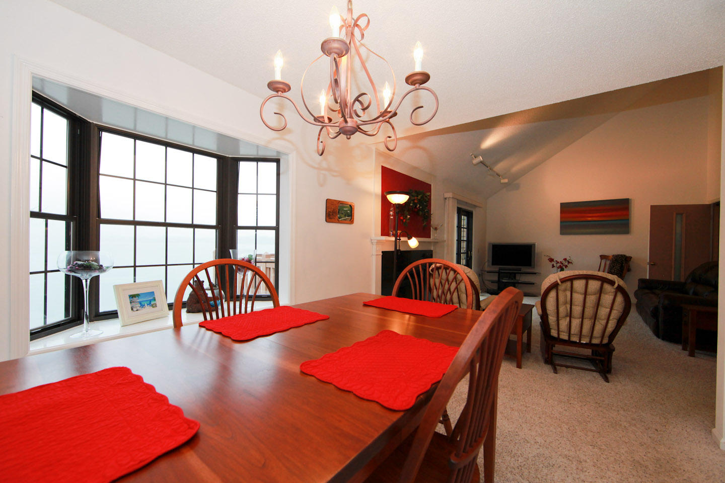 645 Monte Vista Road, Unit 103 Union Hall, VA 24176 - Photo 12 of 32 a room with furniture and workspace