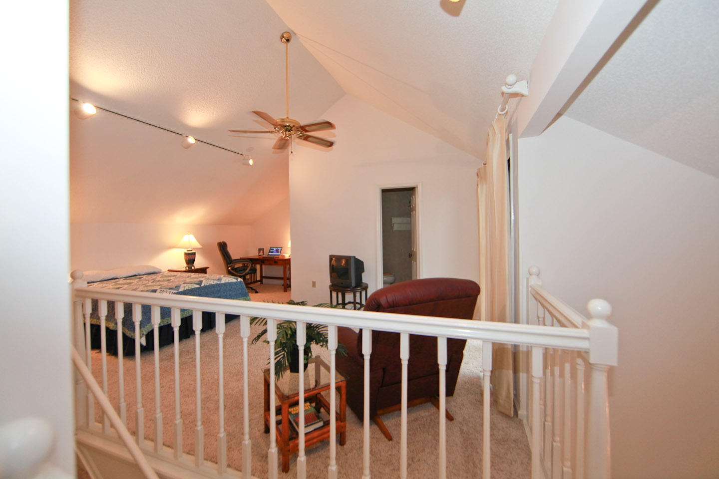 645 Monte Vista Road, Unit 103 Union Hall, VA 24176 - Photo 17 of 32 a view of a balcony