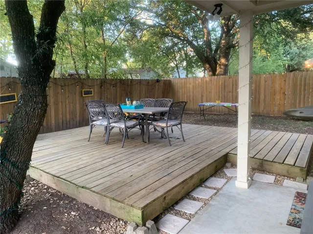 $3,695 | 203 Sterling Street, Unit A, College Station, TX 77840