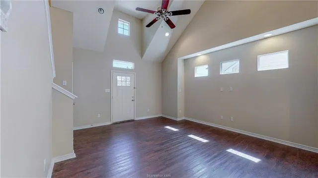 $3,695 | 203 Sterling Street, Unit A, College Station, TX 77840