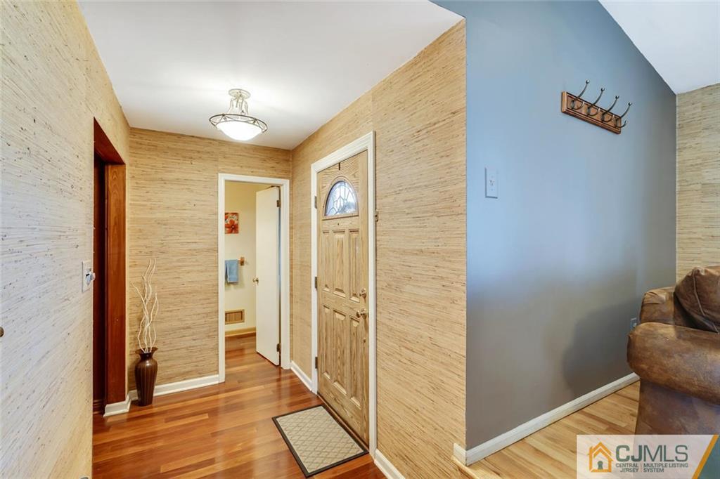 11 Ranger Road East Brunswick, NJ 08816 - Photo 2 of 24 Gallery Image 2