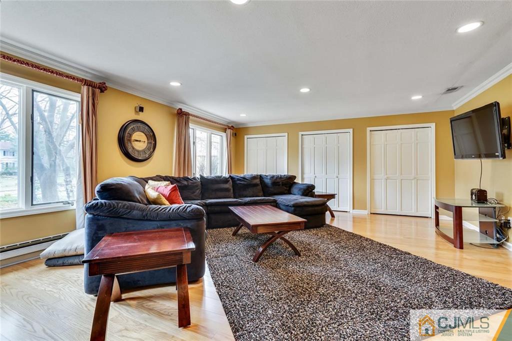 11 Ranger Road East Brunswick, NJ 08816 - Photo 14 of 24 Gallery Image 14
