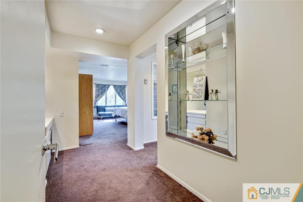 11 Ranger Road East Brunswick, NJ 08816 - Photo 15 of 24 Gallery Image 15