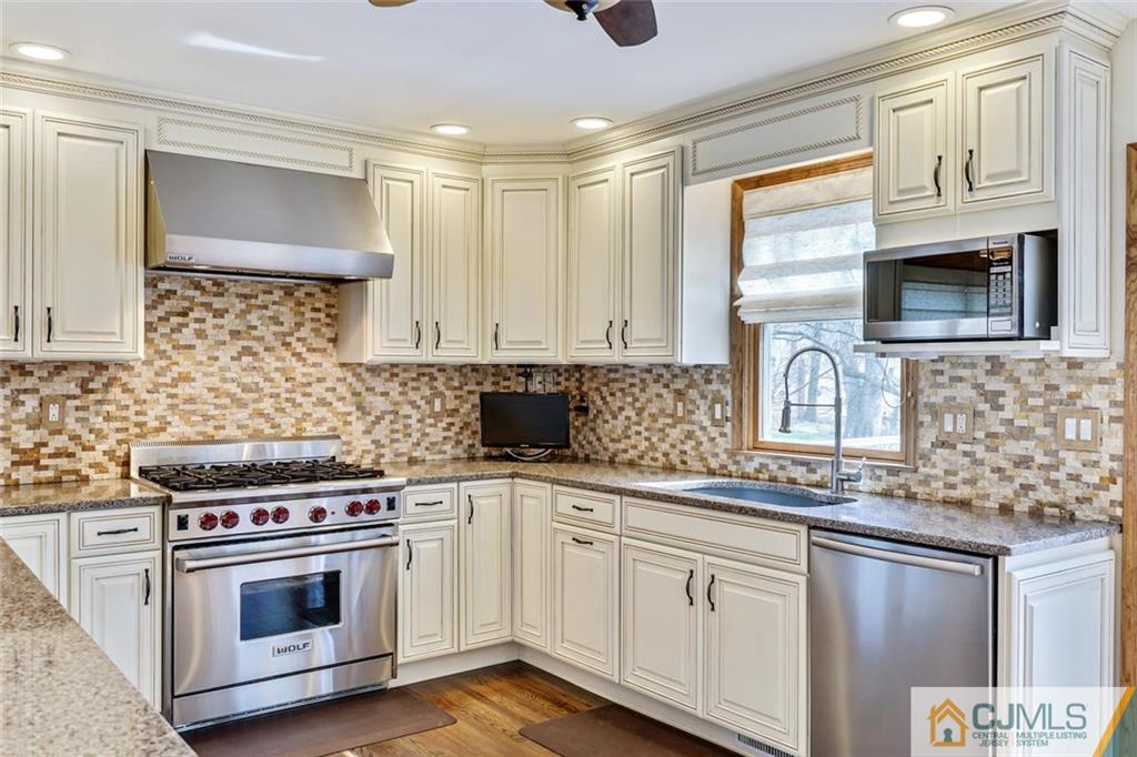 11 Ranger Road East Brunswick, NJ 08816 - Photo 9 of 24 Gallery Image 9