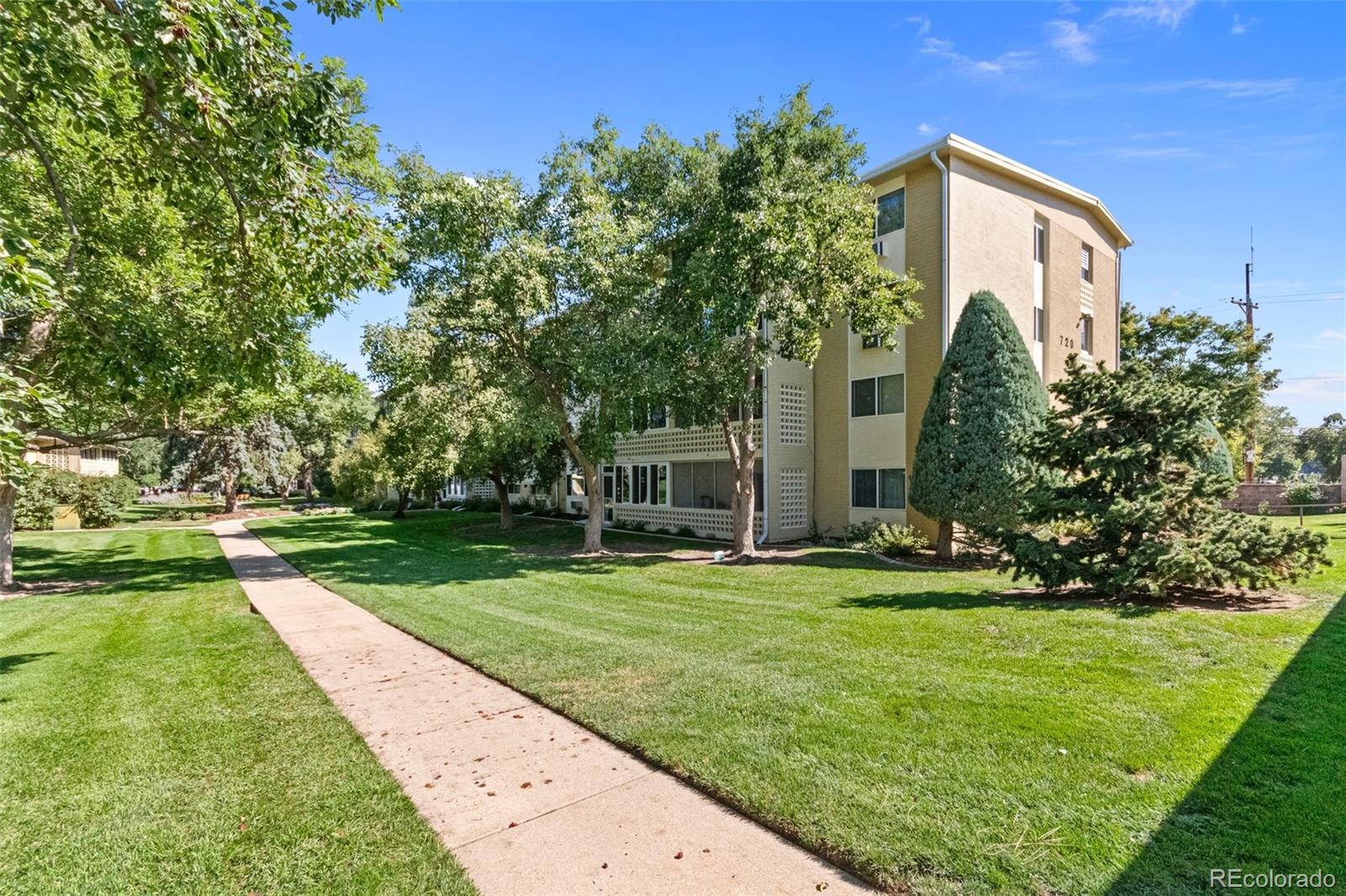 720 South Clinton Street, Unit 1D Denver, CO 80247 - Photo 2 of 34