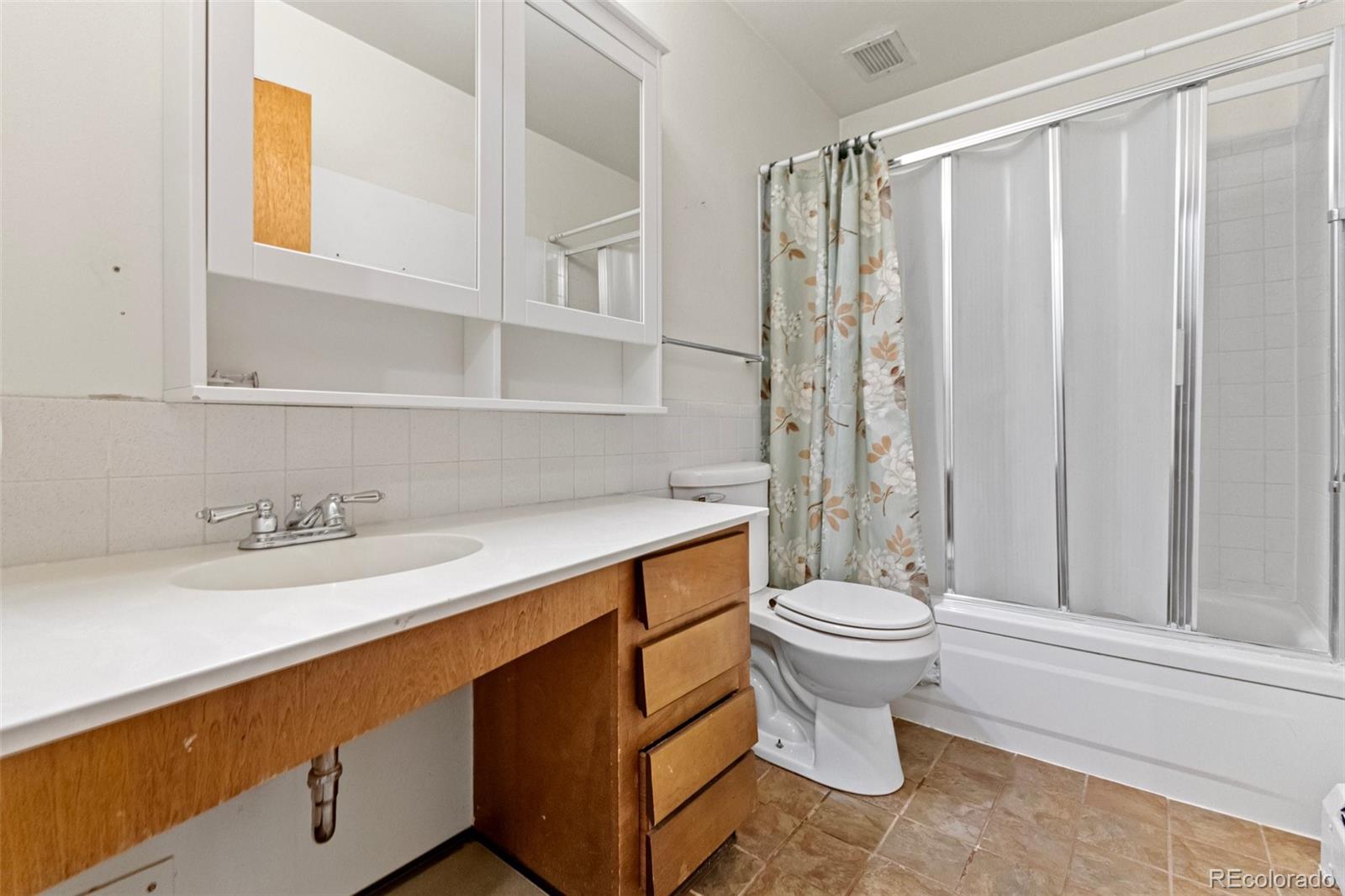 720 South Clinton Street, Unit 1D Denver, CO 80247 - Photo 29 of 34