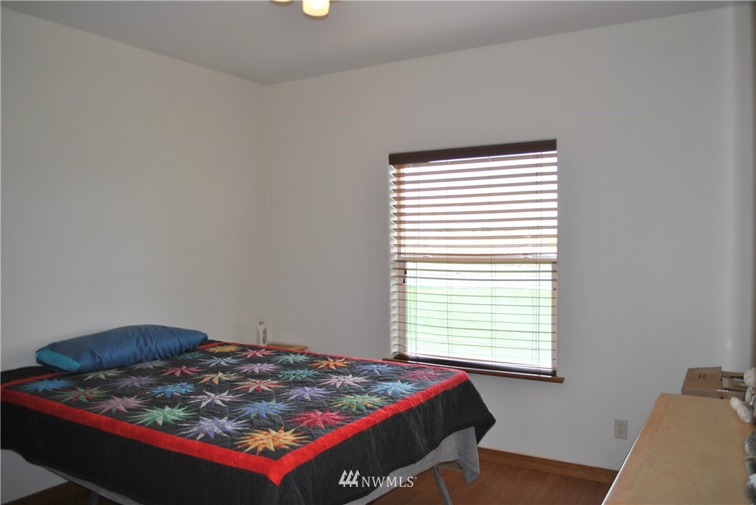 8082 2.4 Road Northeast Moses Lake, WA 98837 - Photo 15 of 24 Gallery Image 15