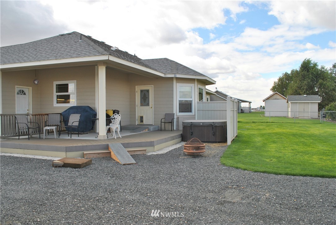 8082 2.4 Road Northeast Moses Lake, WA 98837 - Photo 18 of 24 Gallery Image 18