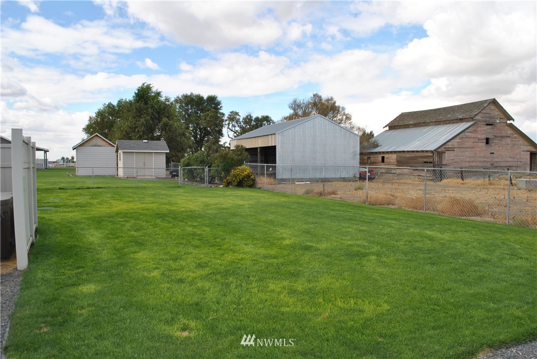 8082 2.4 Road Northeast Moses Lake, WA 98837 - Photo 21 of 24 Gallery Image 21