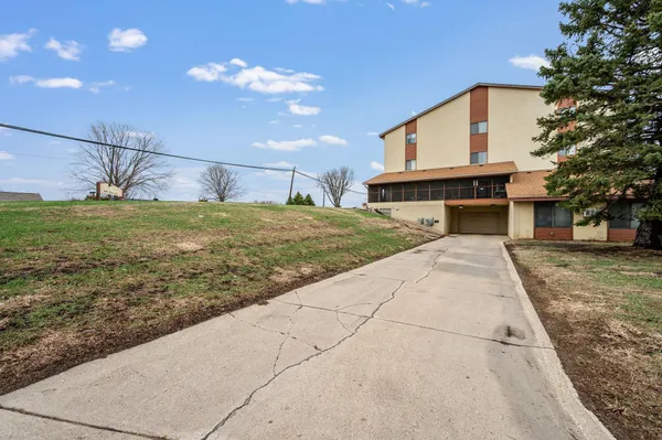 $103,999 | 2679 Albion Avenue, Unit 103, Fairmont, MN 56031