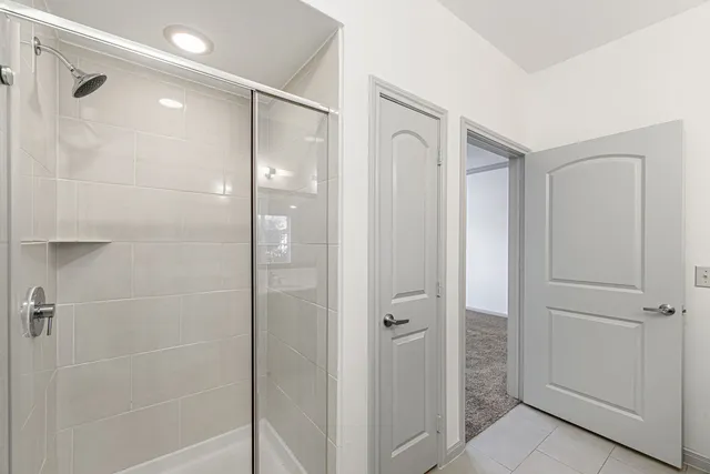 $1,730 | 8877 Lakes At 610 Drive, Unit 423, Houston, TX 77054