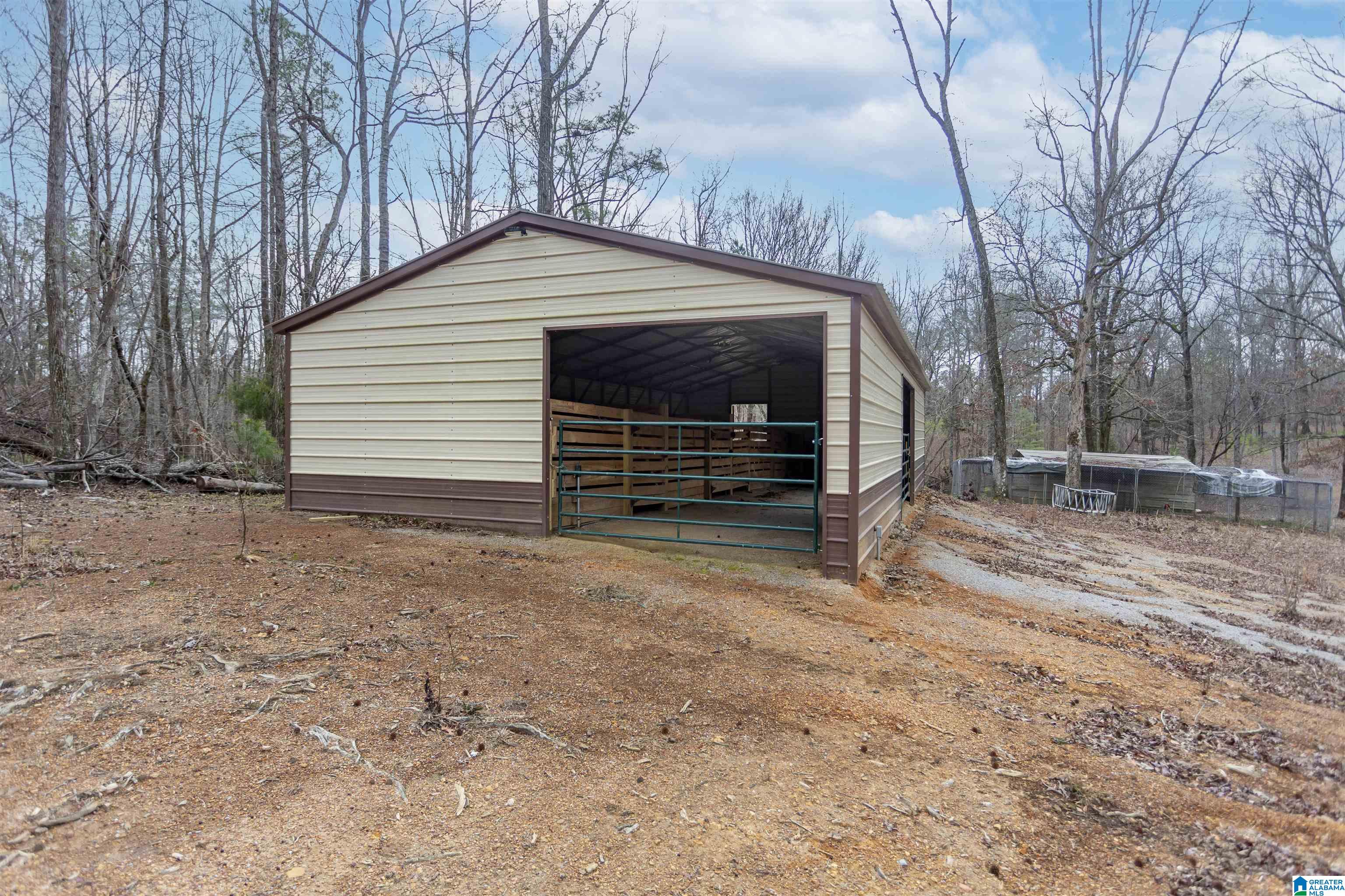 222 Sweetgum Road Calera, AL 35040 - Photo 11 of 97