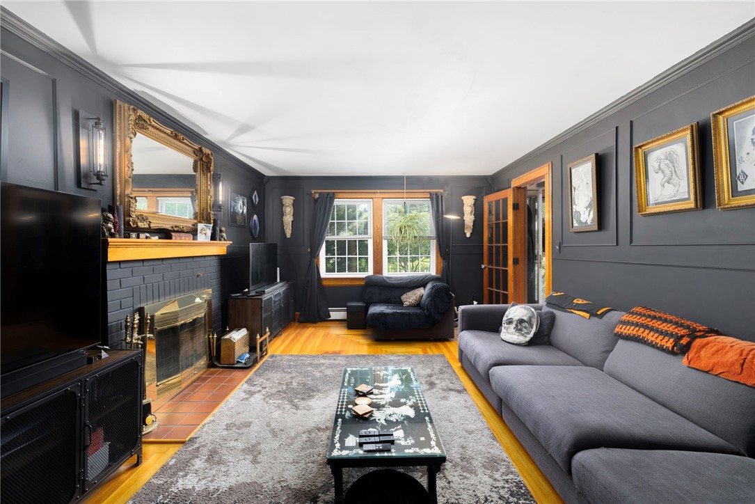 2 Haywood Road Coventry, RI 02816 - Photo 4 of 38 Gallery Image 4