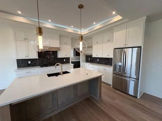 $779,900 | 4733 Sienna Ridge, Riverside, MO 64150