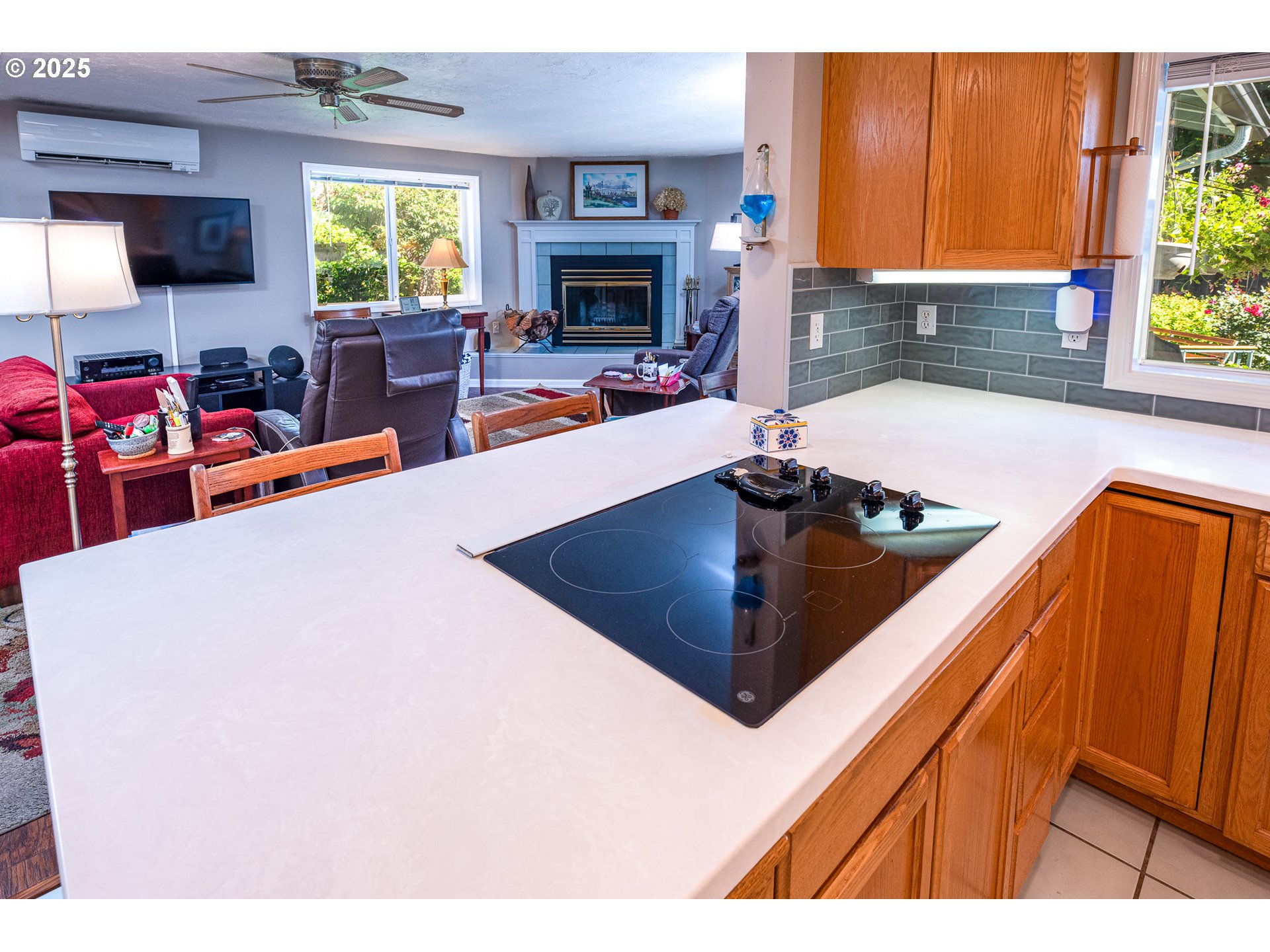 633 Rowan Avenue Springfield, OR 97477 - Photo 10 of 47 a kitchen with stainless steel appliances a sink a counter top space and a window
