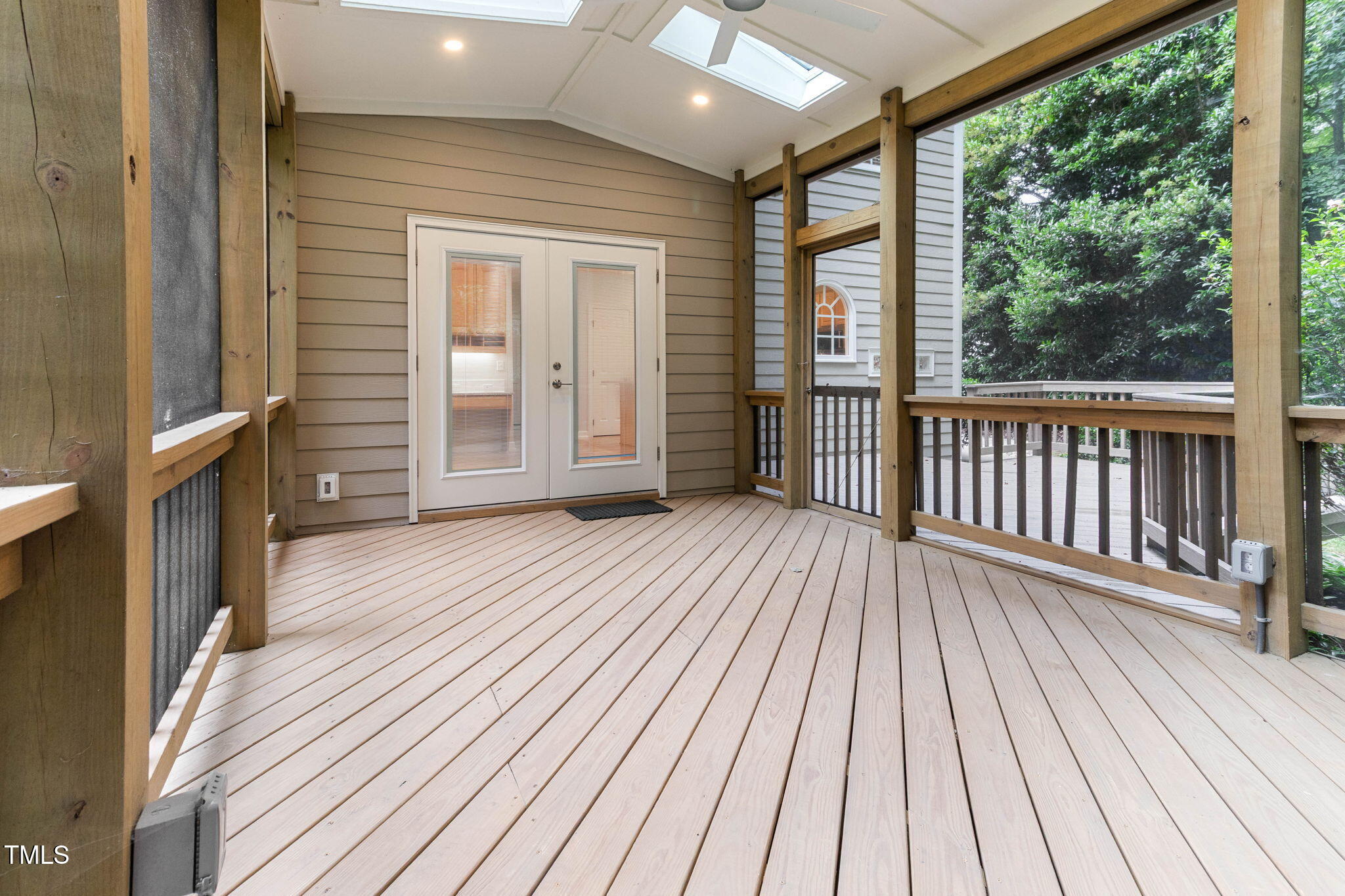 4305 Heathgate Lane Raleigh, NC 27613 - Photo 31 of 43 26-web-or-mls-IMG_6242