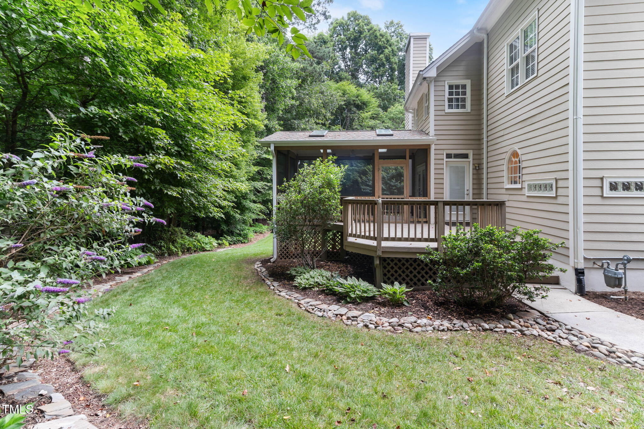 4305 Heathgate Lane Raleigh, NC 27613 - Photo 34 of 43 6-web-or-mls-IMG_6179