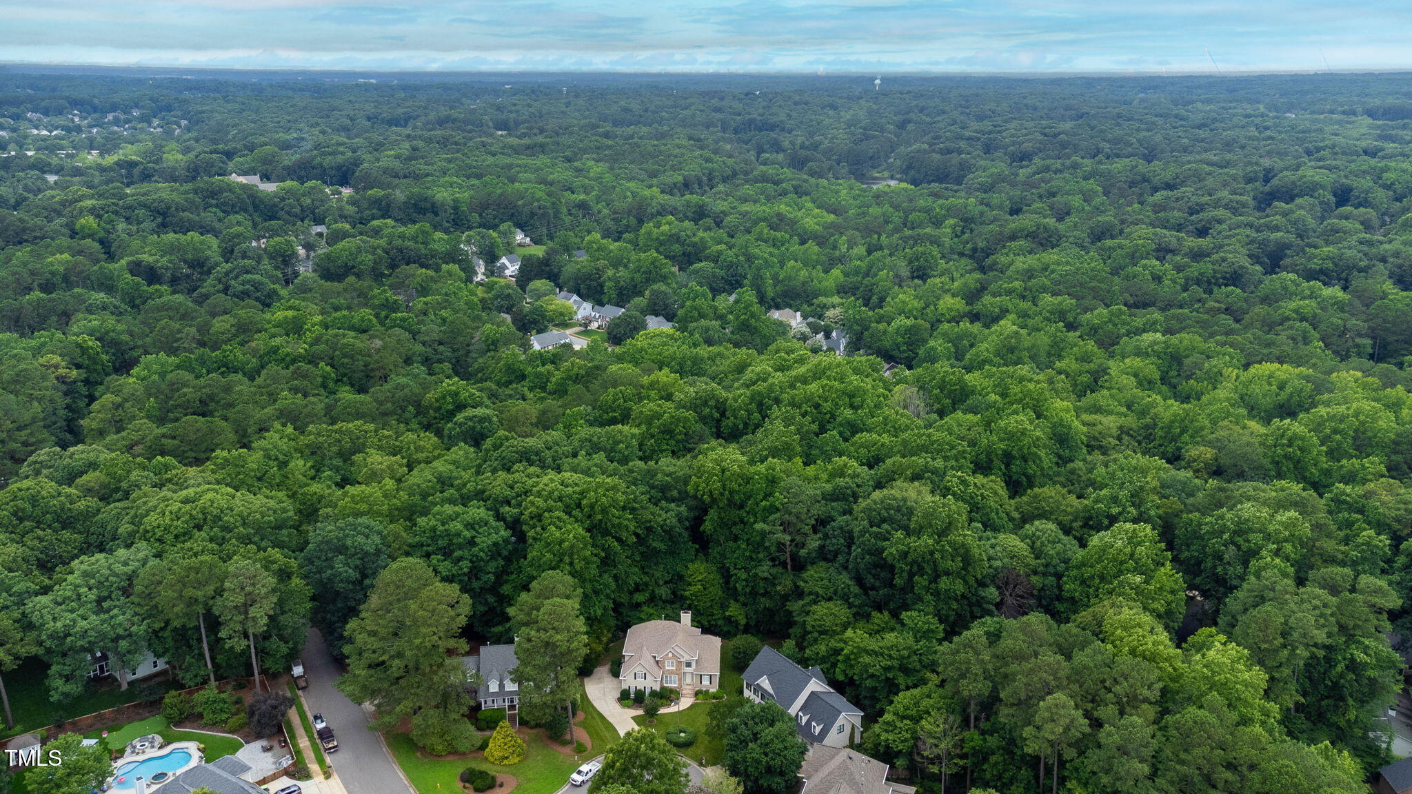 4305 Heathgate Lane Raleigh, NC 27613 - Photo 38 of 43 49-web-or-mls-DJI_0247-HDRRE