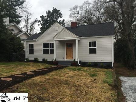14 Brunson Street Greenville, SC 29607 - Photo 1 of 21