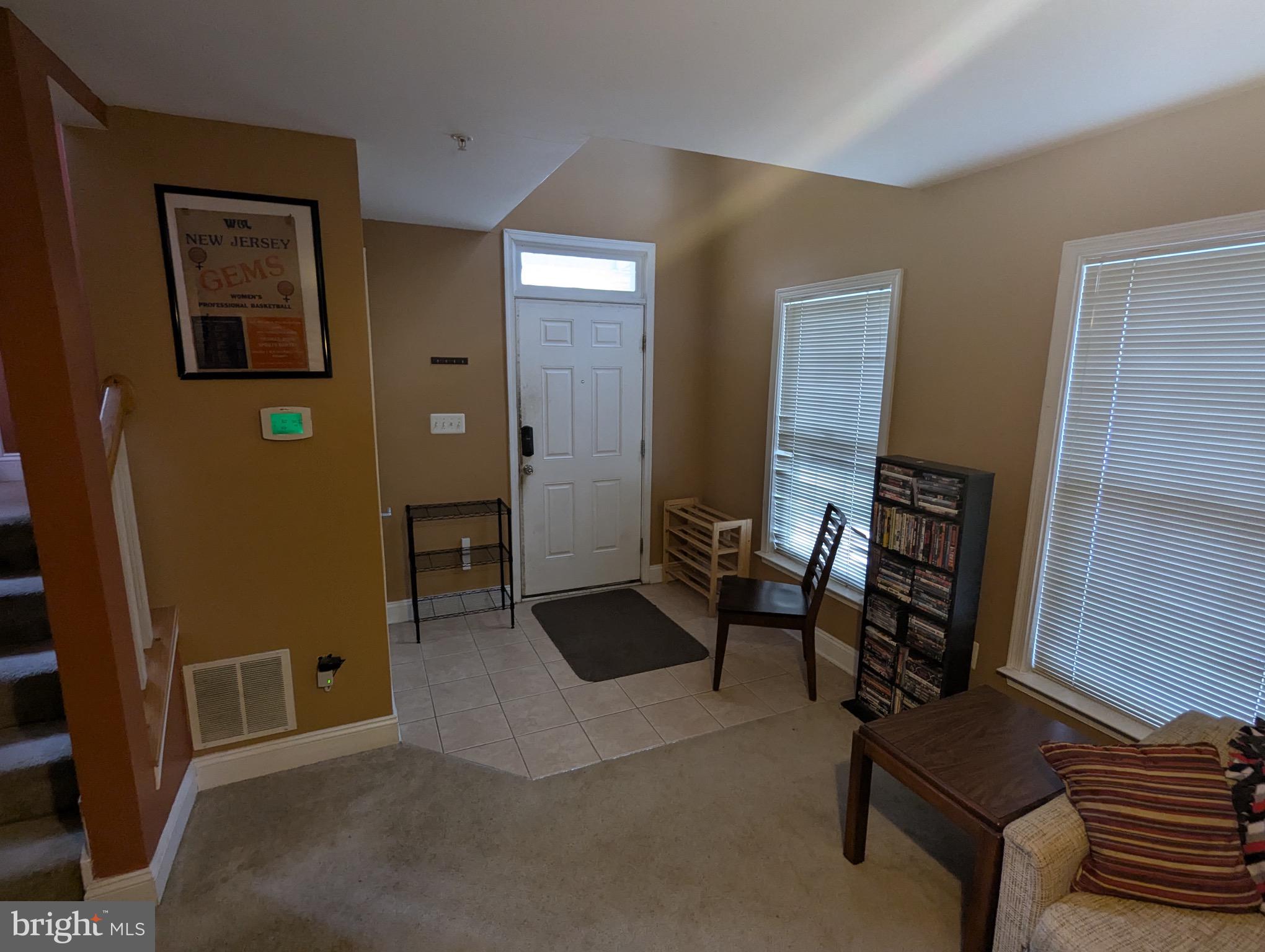 810 Ramsay Street Baltimore, MD 21230 - Photo 2 of 61 a living room with furniture
