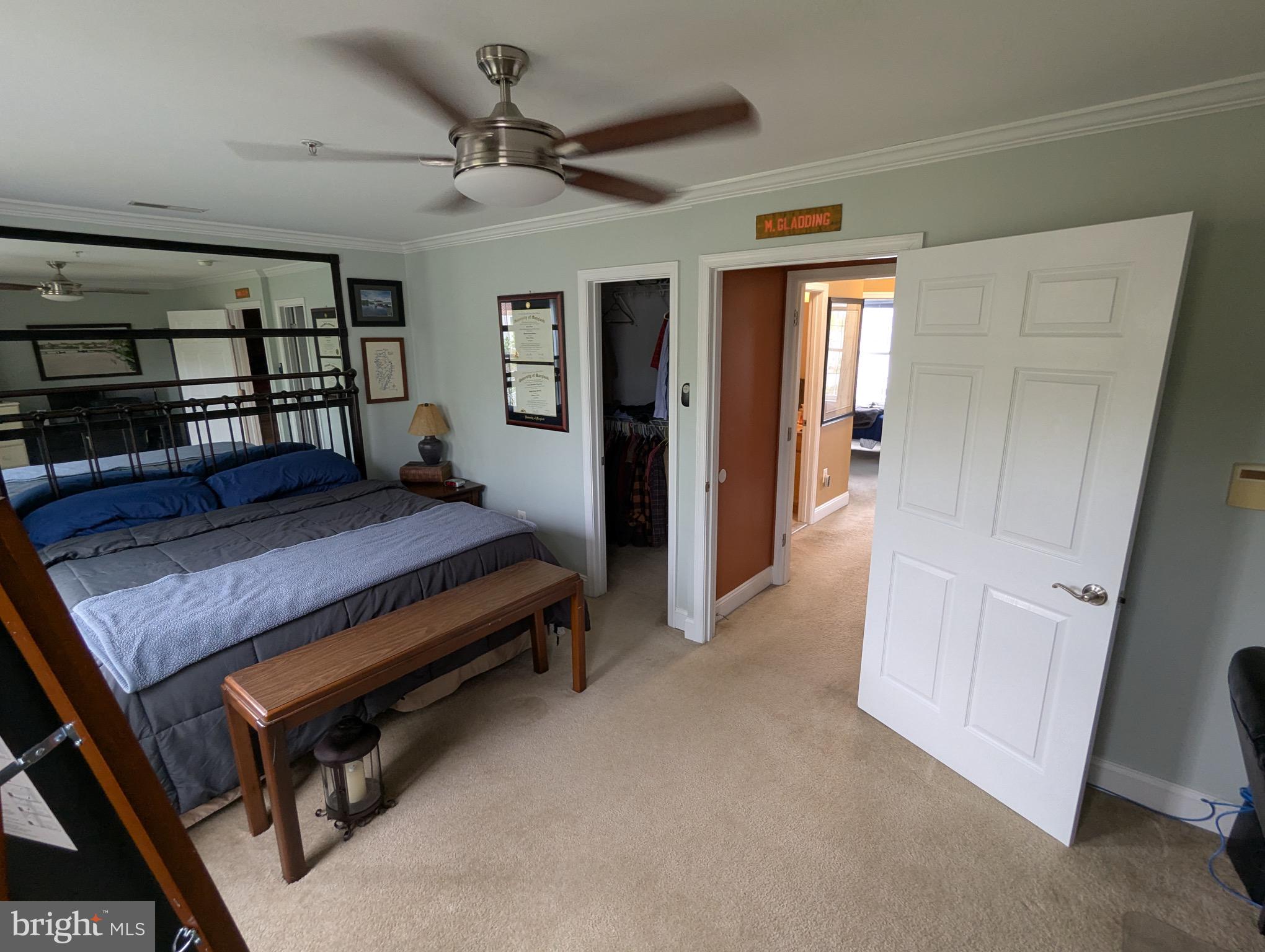 810 Ramsay Street Baltimore, MD 21230 - Photo 45 of 61 a living room with furniture and a rug