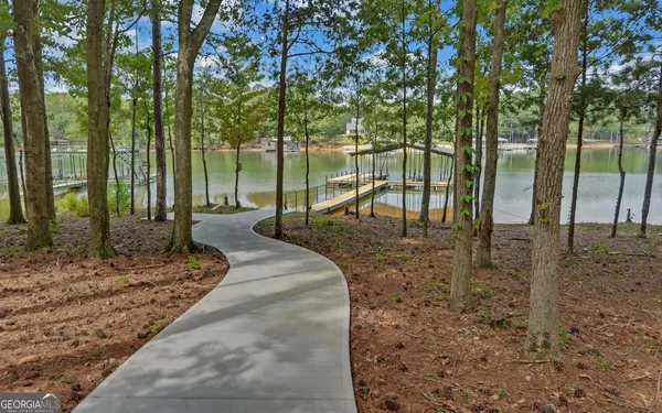 $675,000 | 71 Woodlake Drive, Hartwell, GA 30643