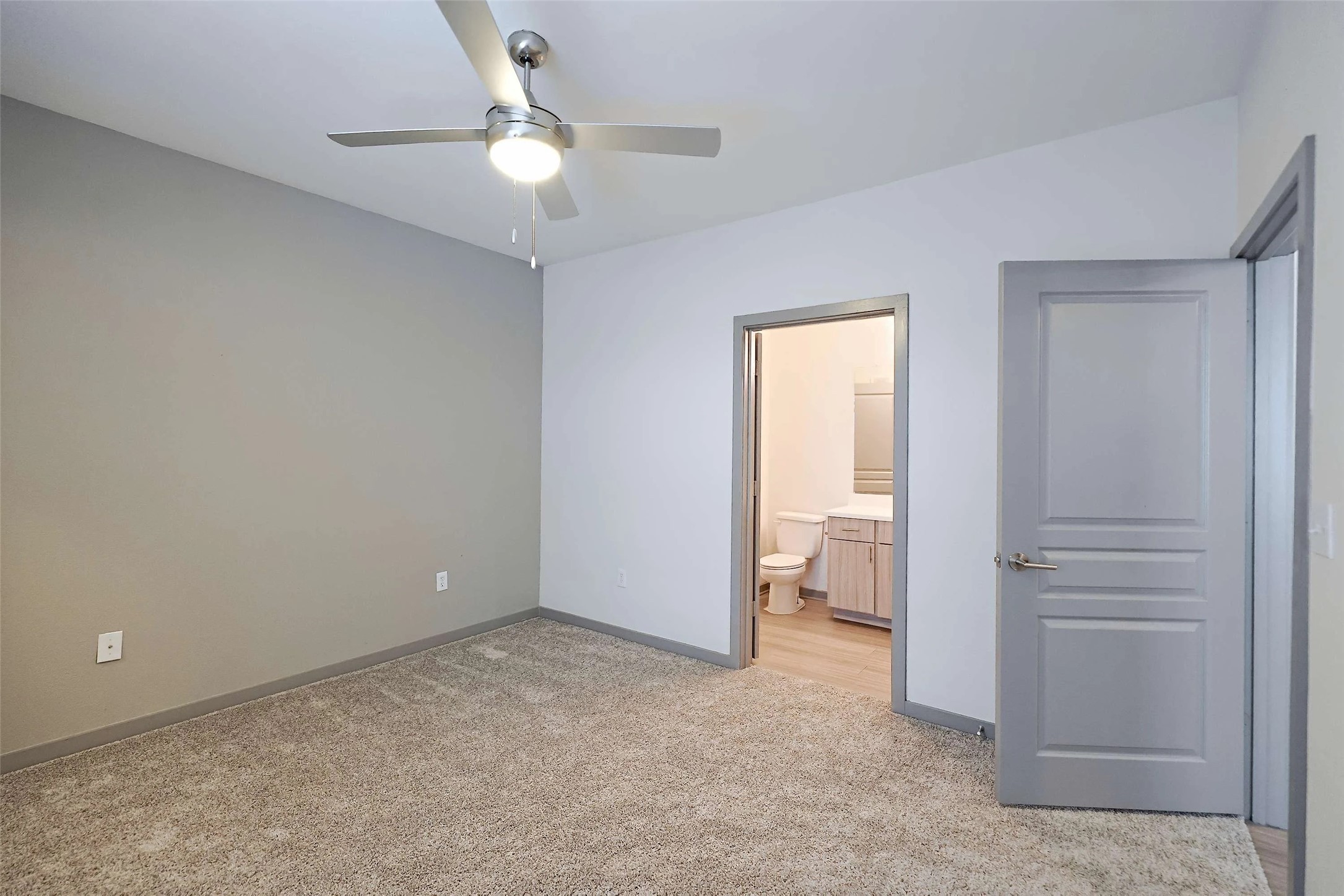 8515 Interstate 35, Unit 12237 Austin, TX 78744 - Photo 4 of 20 February Special! Move in by 2/28 and enjoy up to 8 weeks FREE!