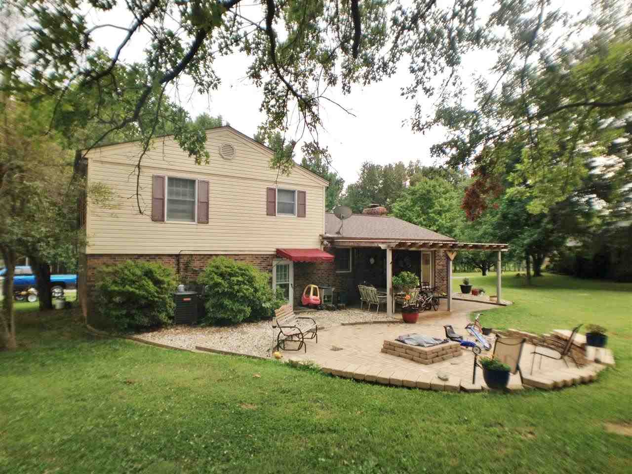 7622 Telephone Road Newburgh, IN 47630 - Photo 2 of 30