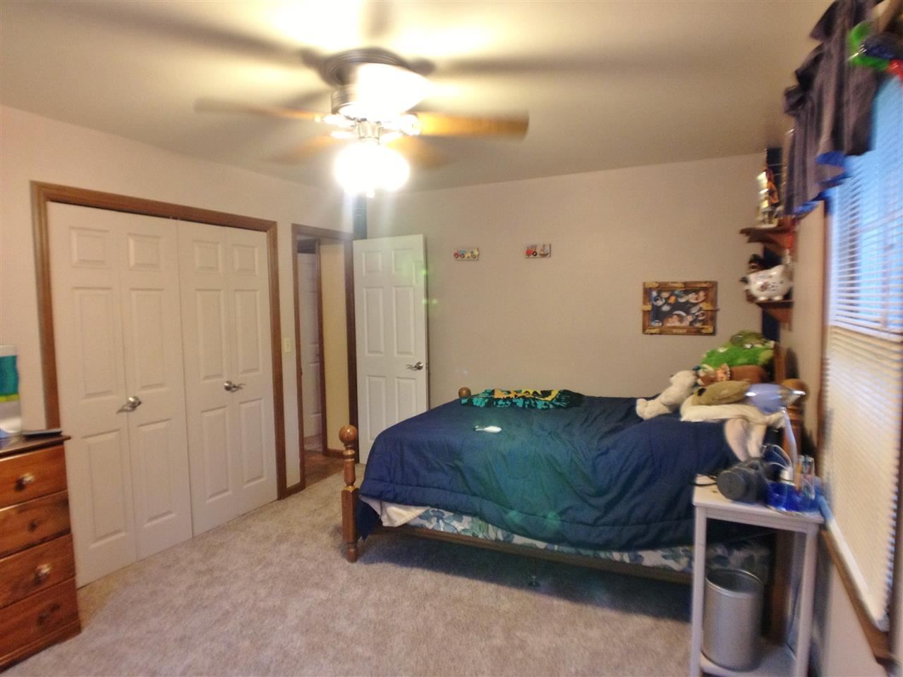 7622 Telephone Road Newburgh, IN 47630 - Photo 19 of 30