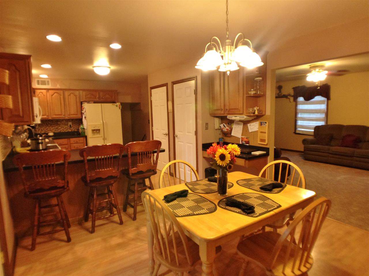 7622 Telephone Road Newburgh, IN 47630 - Photo 3 of 30
