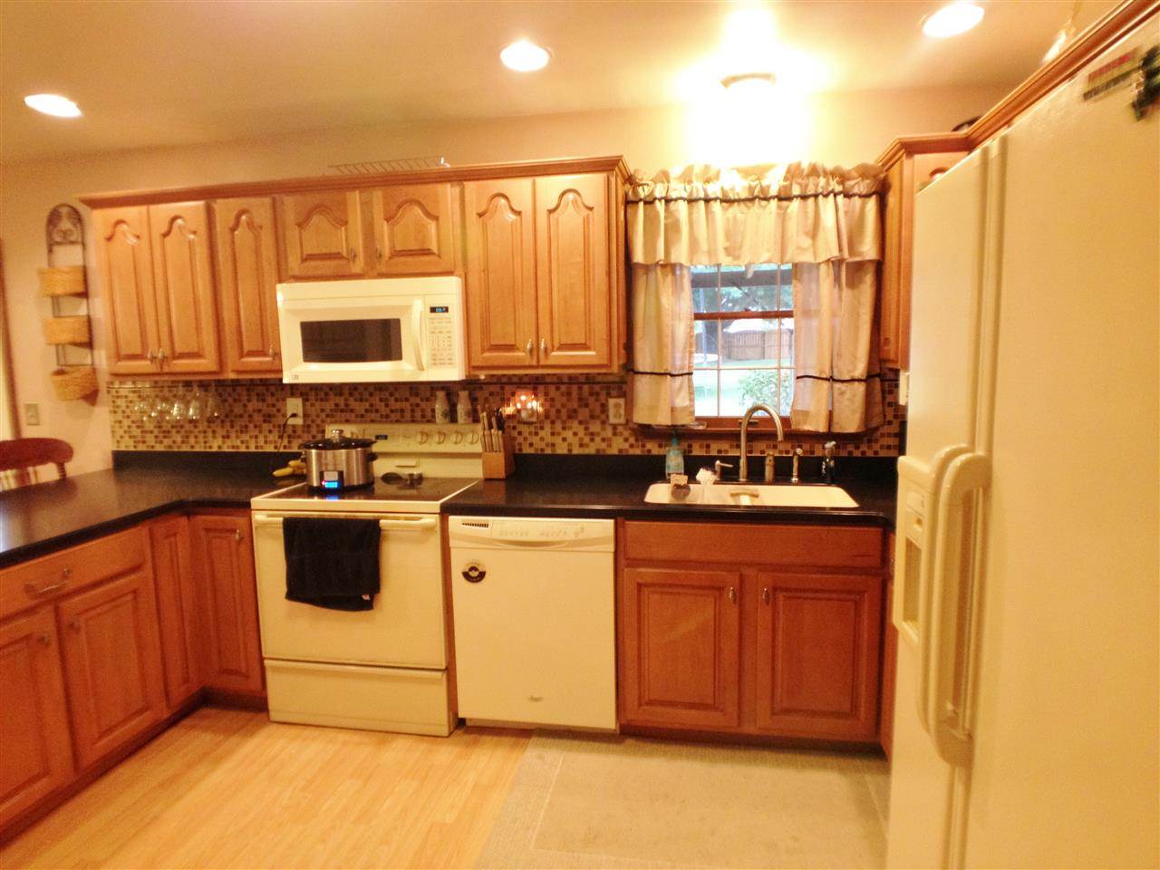 7622 Telephone Road Newburgh, IN 47630 - Photo 5 of 30