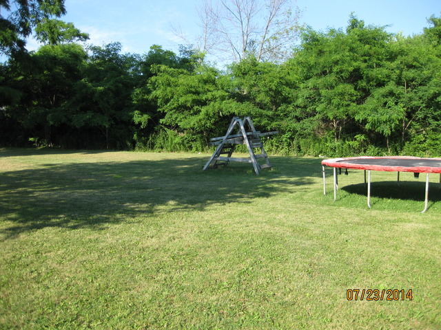 901 North Kenosha Road Winthrop Harbor, IL 60099 - Photo 4 of 10