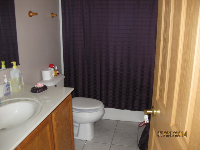 901 North Kenosha Road Winthrop Harbor, IL 60099 - Photo 7 of 10