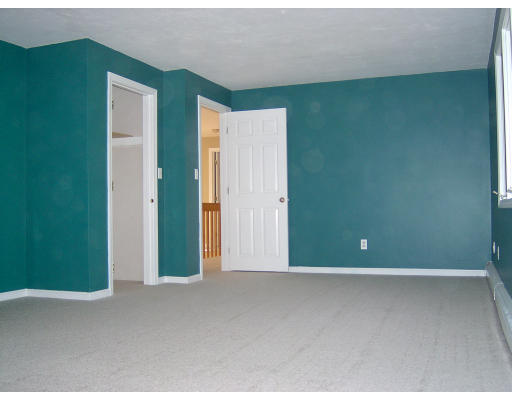 1192 Edgell Road Framingham, MA 01701 - Photo 13 of 14 Gallery Image 13