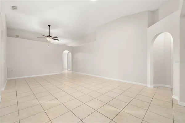 $2,300 | 624 Blake Avenue, Davenport, FL 33897