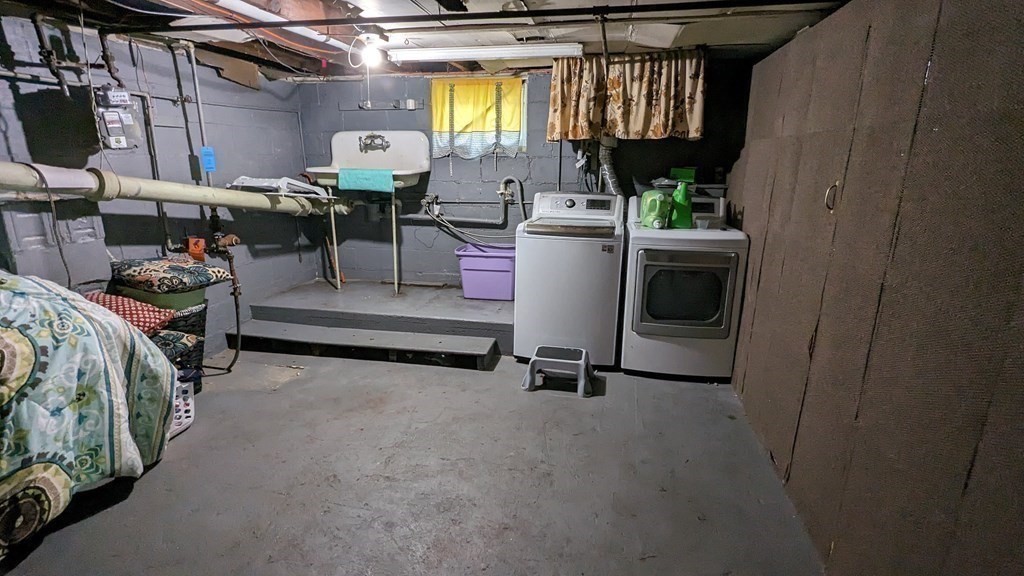 28 Bushwick Place Springfield, MA 01109 - Photo 16 of 24 a room with storage and utility
