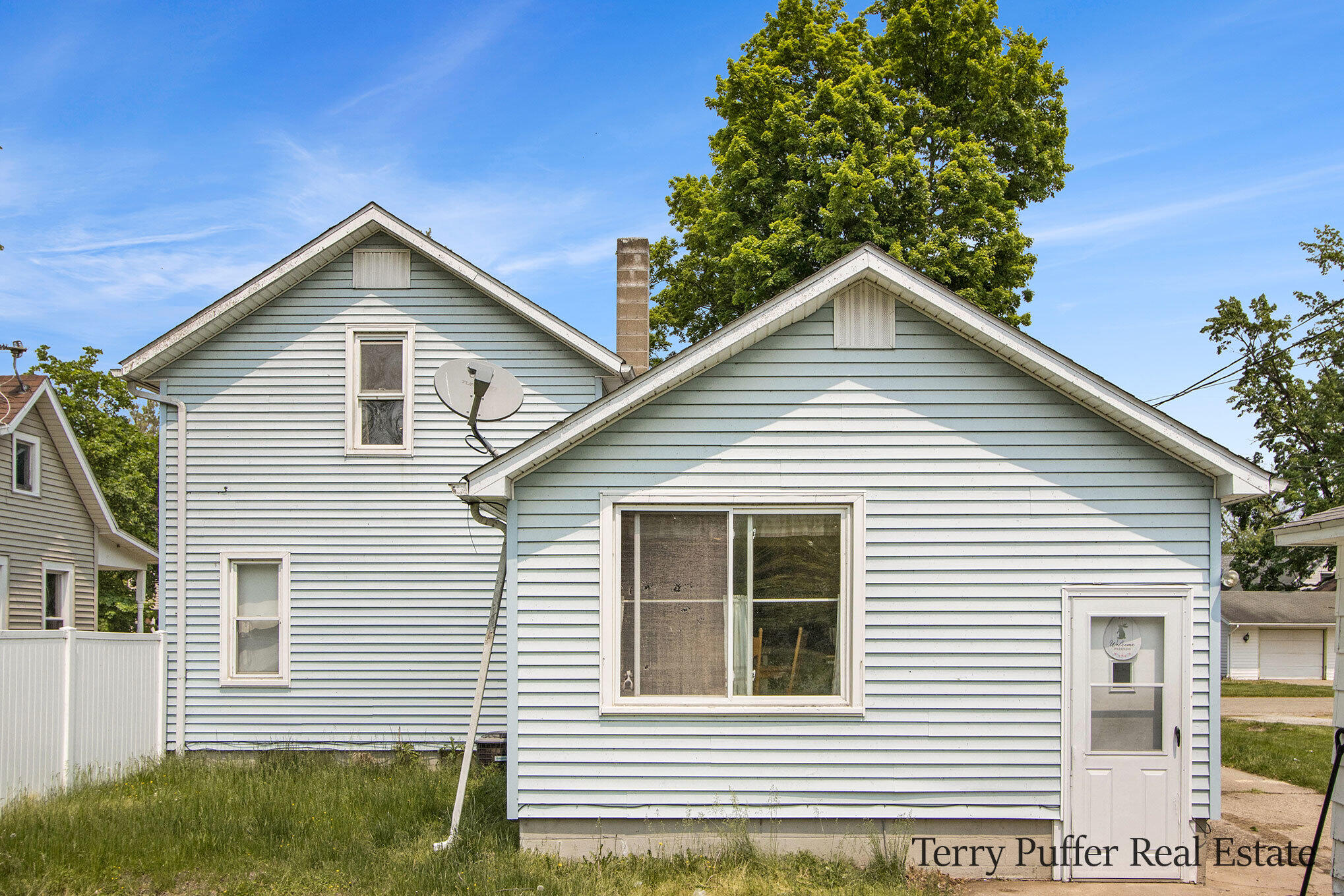 306 West Armitage Street Three Rivers, MI 49093 - Photo 3 of 15 024_306armitage_22_0