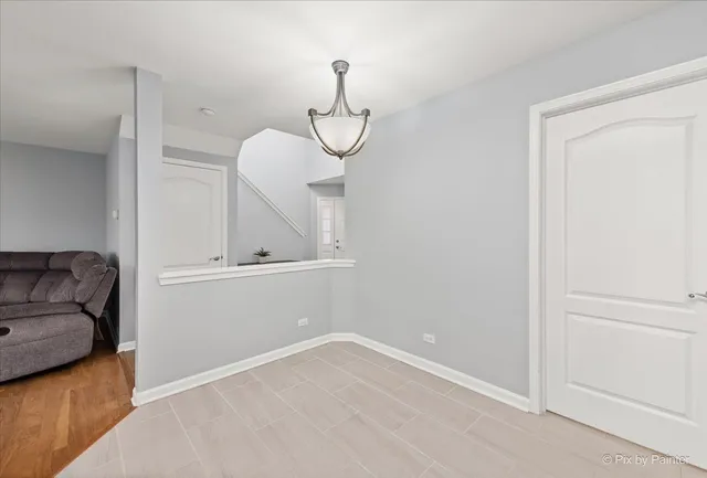 $284,900 | 32448 Allegheny Way, Lakemoor, IL 60051