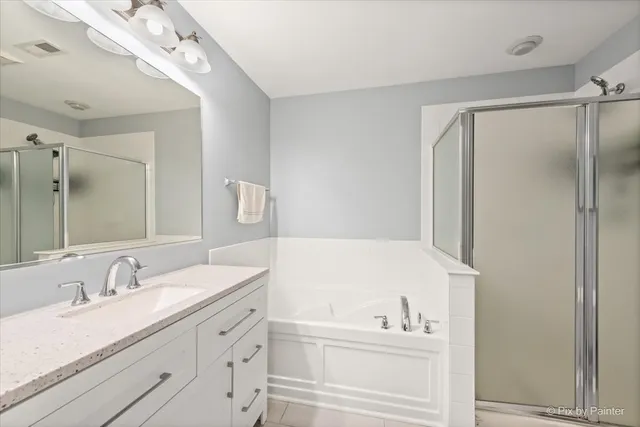 $284,900 | 32448 Allegheny Way, Lakemoor, IL 60051