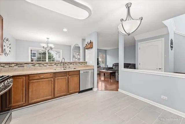 $284,900 | 32448 Allegheny Way, Lakemoor, IL 60051